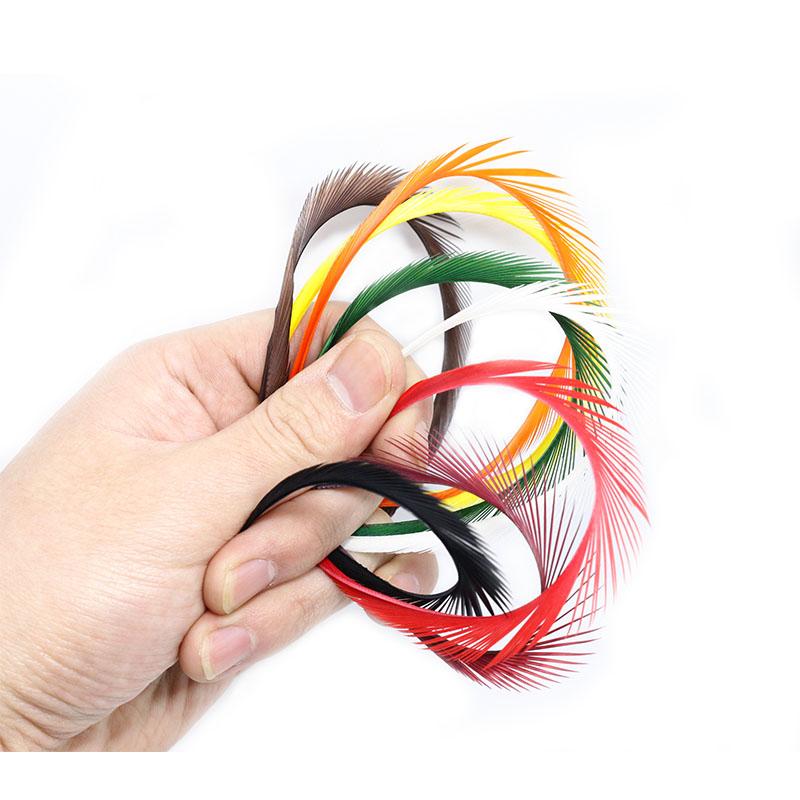ペルスーアダー 20個/袋 手摘みグースバイオットフェザー  - Fishing Lure Popper のレビューと価格